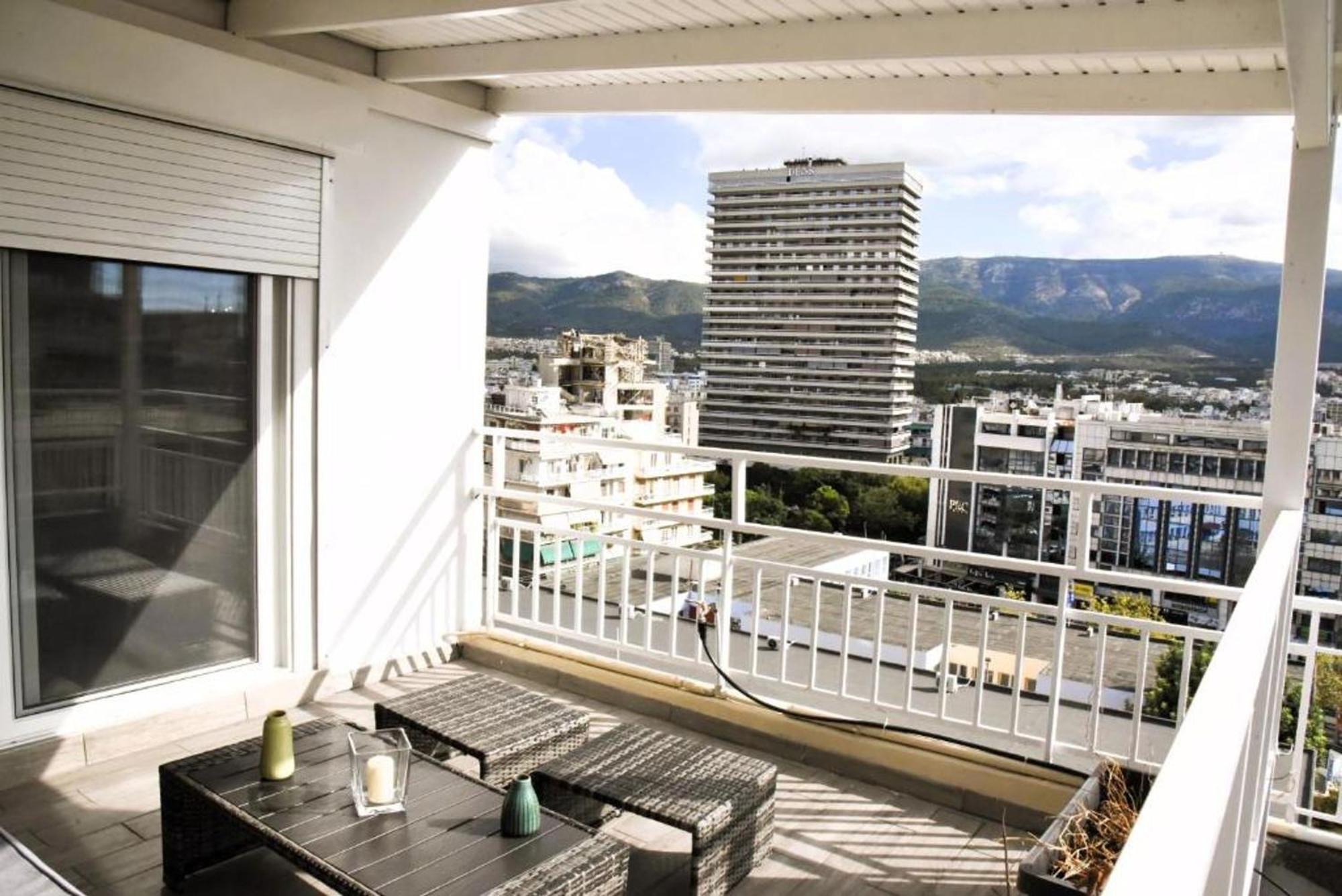 Tiny Rooftop Apartment Атина Екстериор снимка